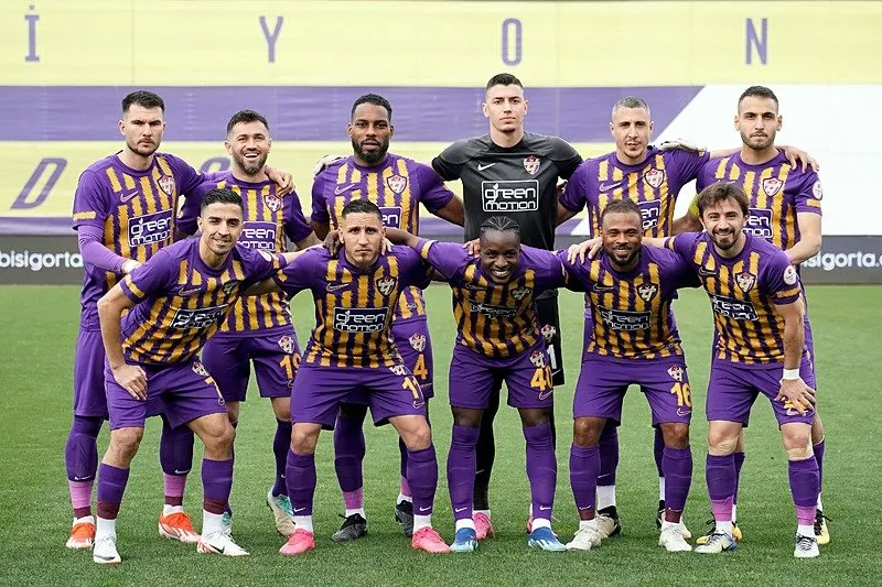 Eyüpspor 105 yıl sonra Süper Lig'de katılıyor