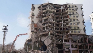 Kemerburgaz Bahçeşehir Üniversitesi Future Kampüsü binalarının yerine lüks konut projesi geliyor!