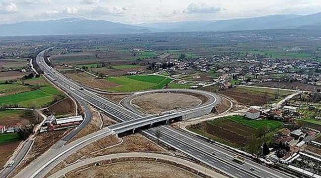 İstanbul'a gidecekler dikkat! O güzergahlar trafiğe kapatılacak saat verildi