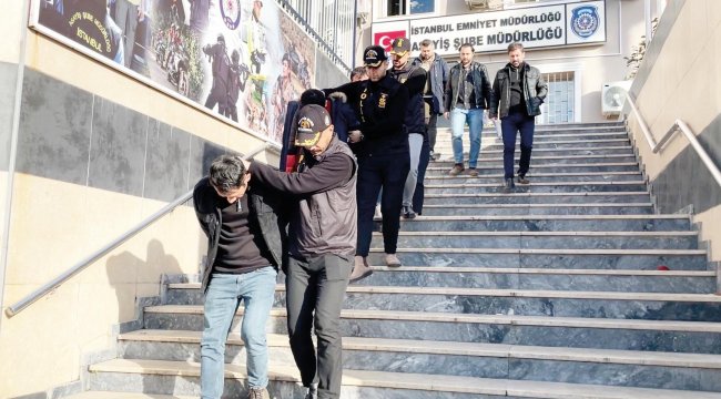 AVM'deki güvenlikçi ağını hırsız deşifre etti